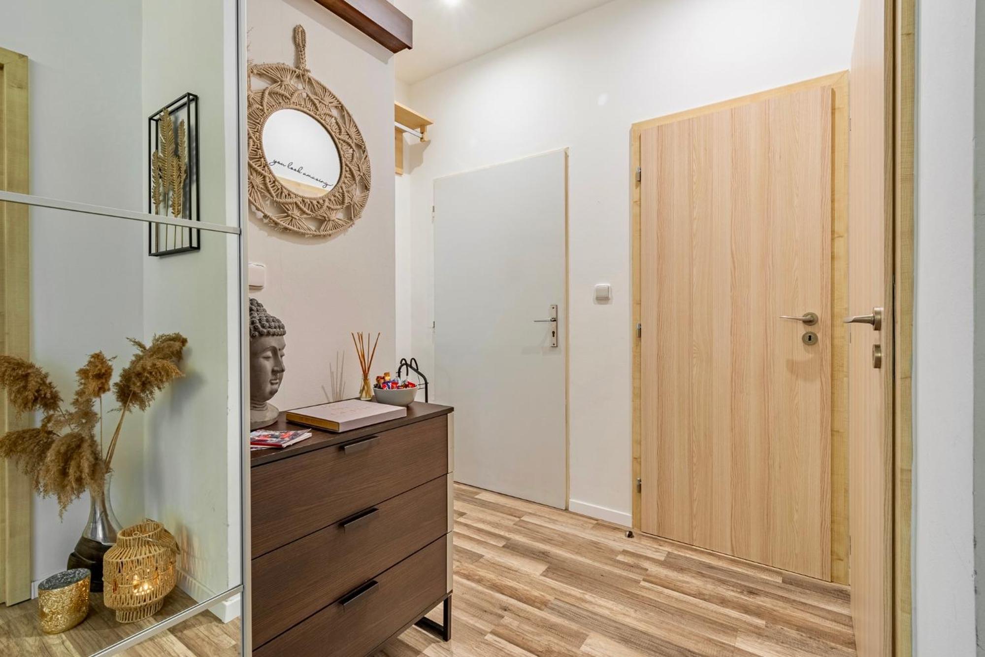 Natural-Style Apartment In The Centre Of Μπρατισλάβα Εξωτερικό φωτογραφία